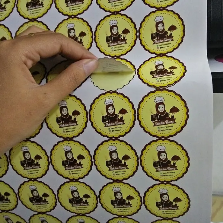 Tren Desain Stiker 2.